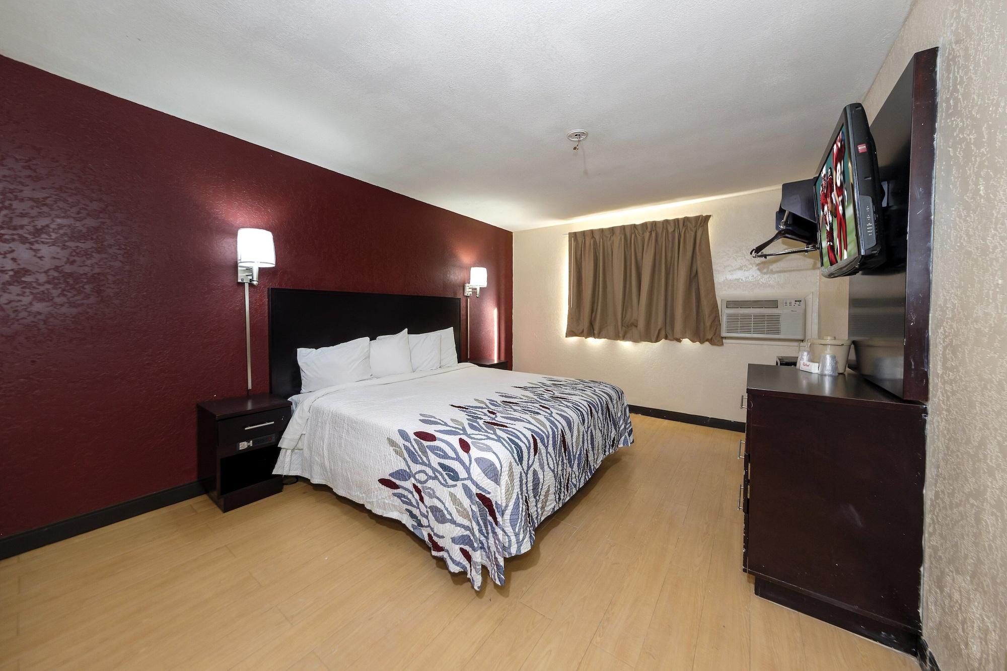 Red Roof Inn Jacksonville - Cruise Port Extérieur photo