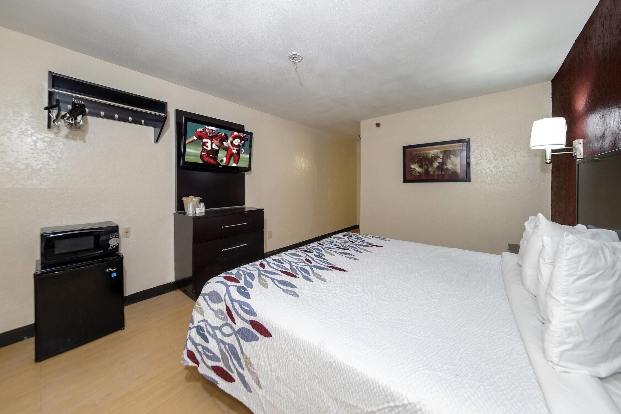 Red Roof Inn Jacksonville - Cruise Port Extérieur photo