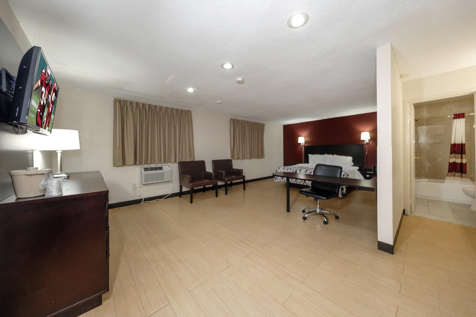 Red Roof Inn Jacksonville - Cruise Port Extérieur photo