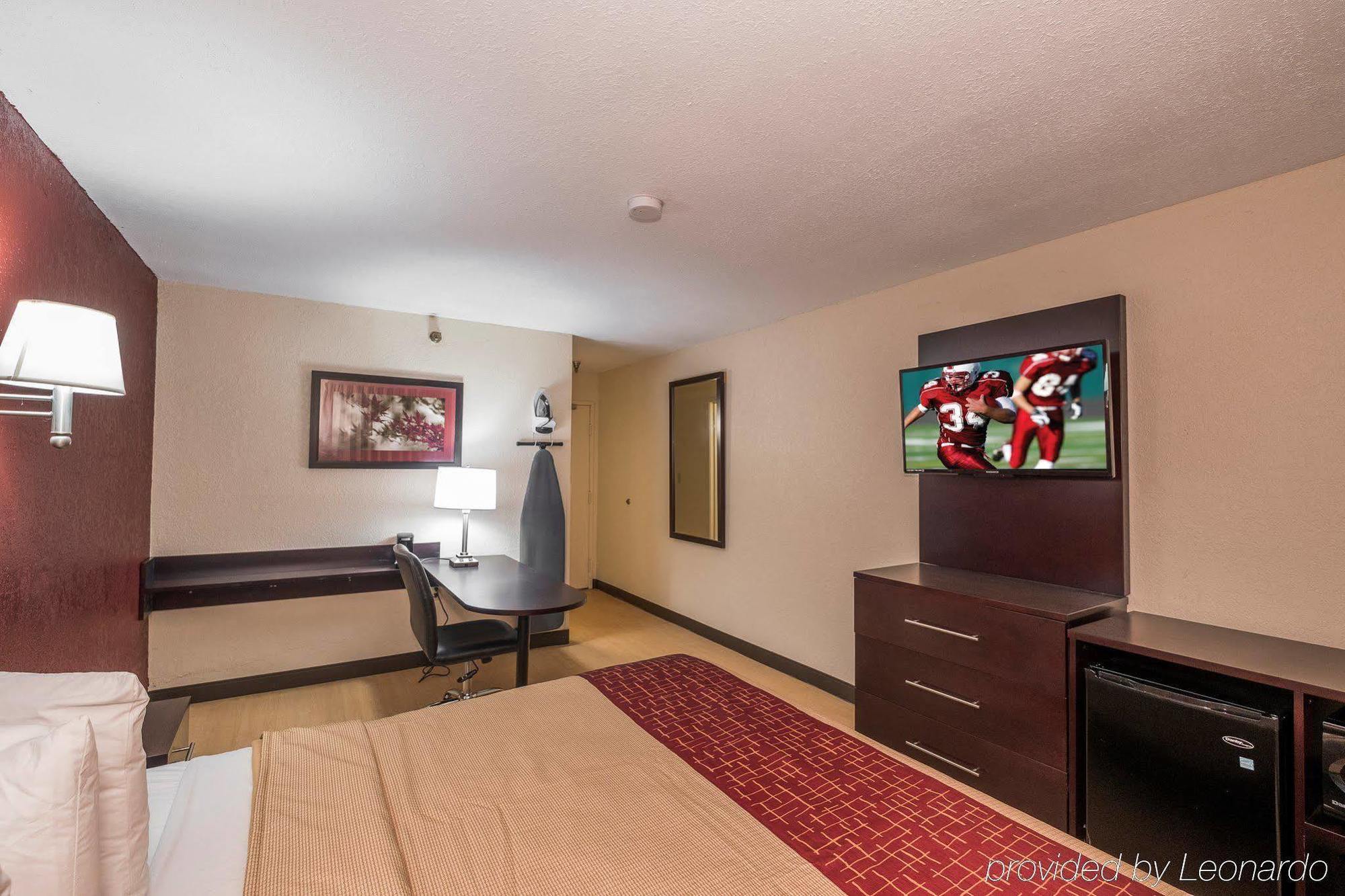 Red Roof Inn Jacksonville - Cruise Port Extérieur photo