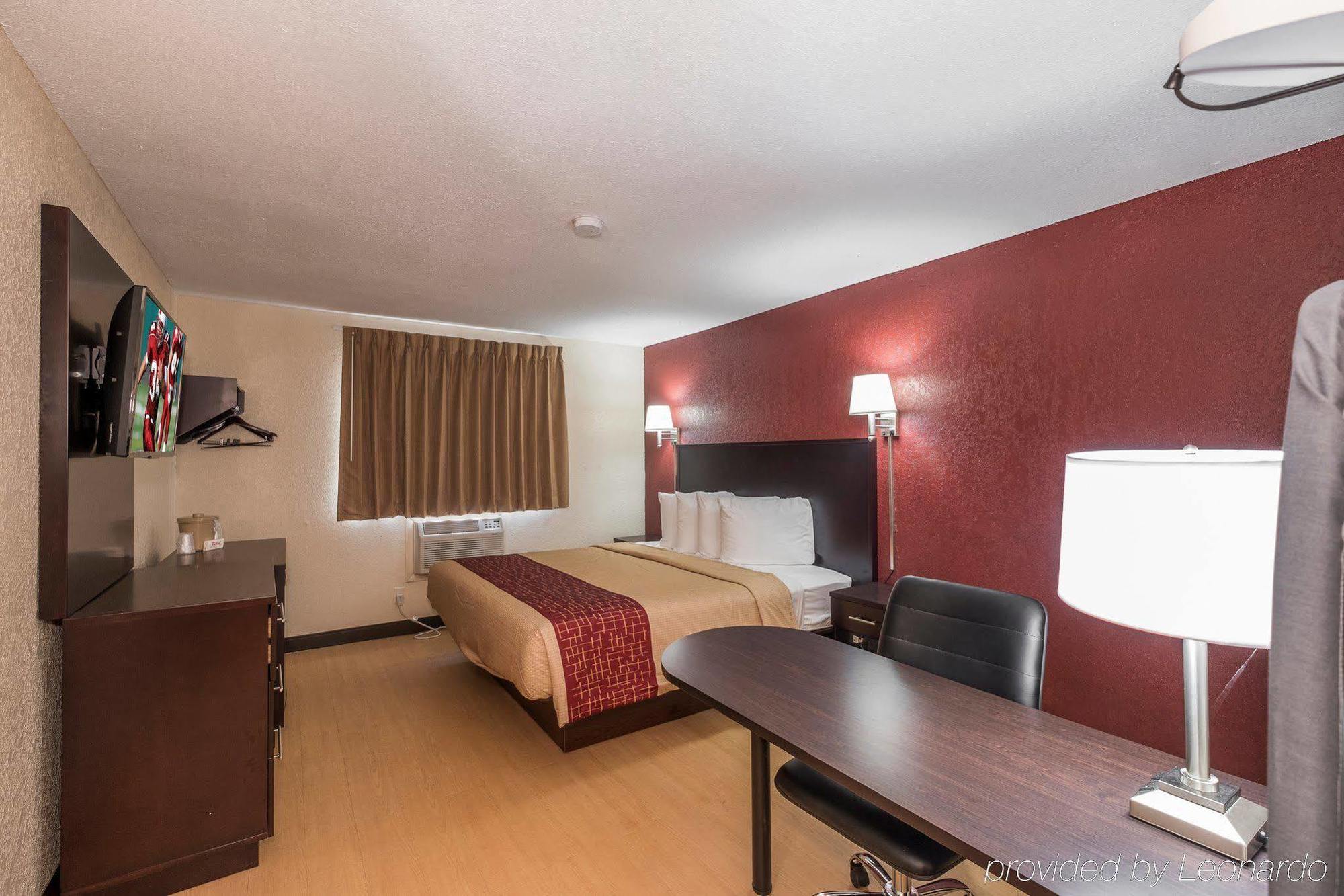 Red Roof Inn Jacksonville - Cruise Port Extérieur photo